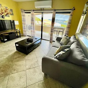 couples-getaway-1bed-1bath-condo-in-red-hook.comcaribbean.com/